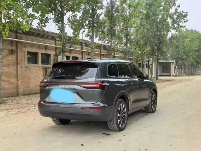 保定23年华为智选问界7