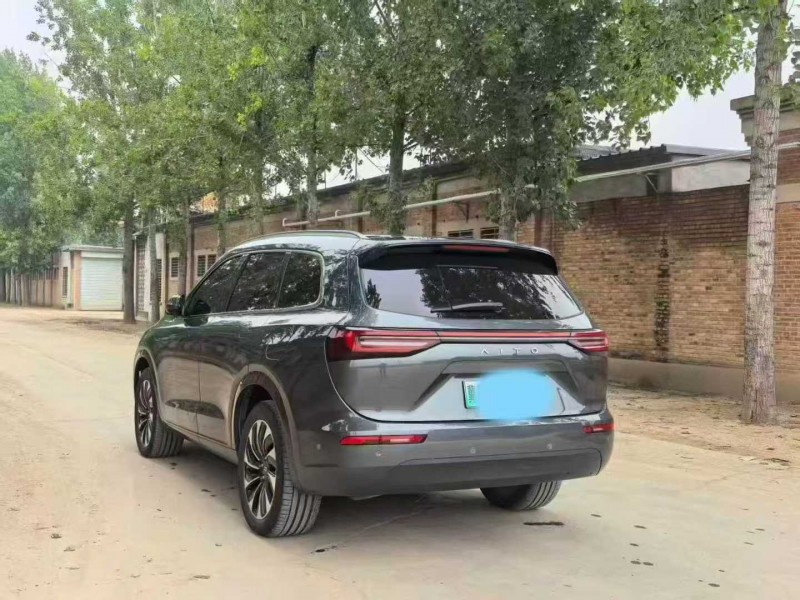 保定23年华为智选问界8