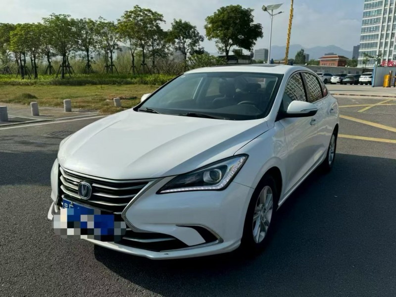 厦门19年长安汽车逸动3