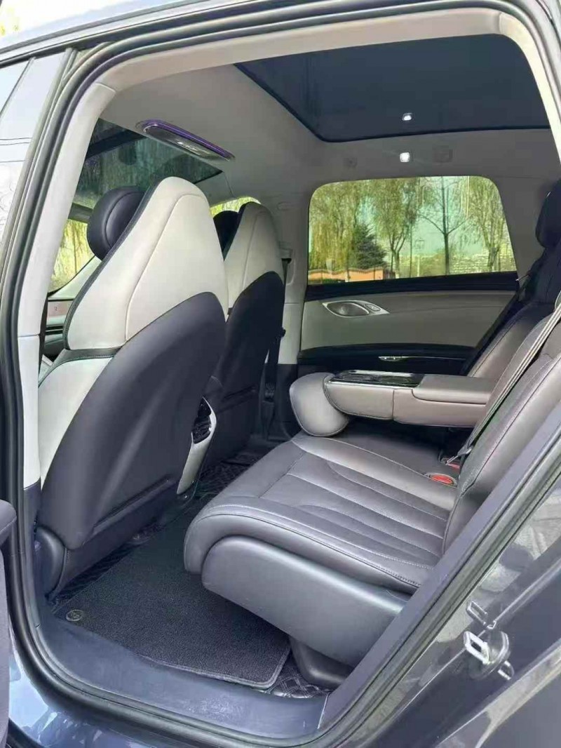 枣庄24年智己LS76