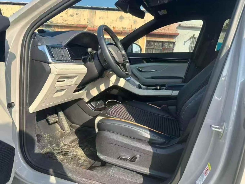 枣庄23年比亚迪宋3