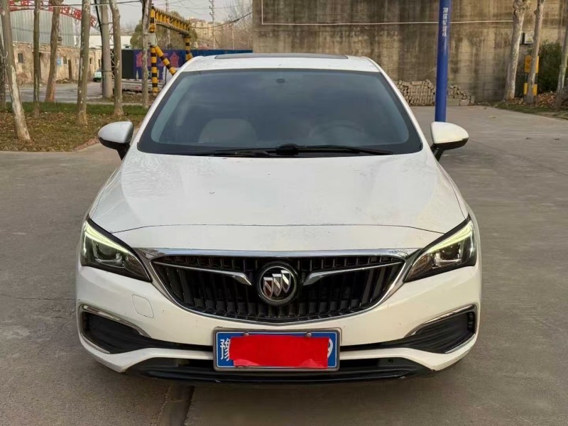 郑州17年别克威朗1