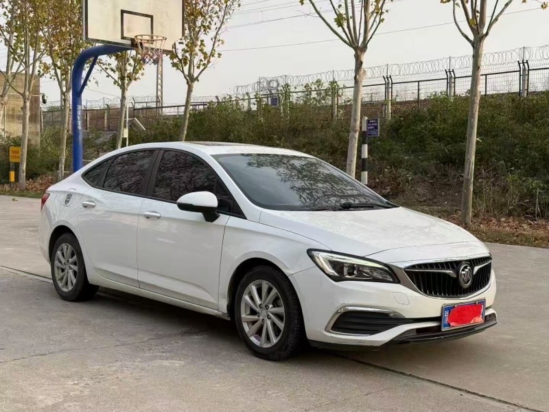 郑州17年别克威朗2