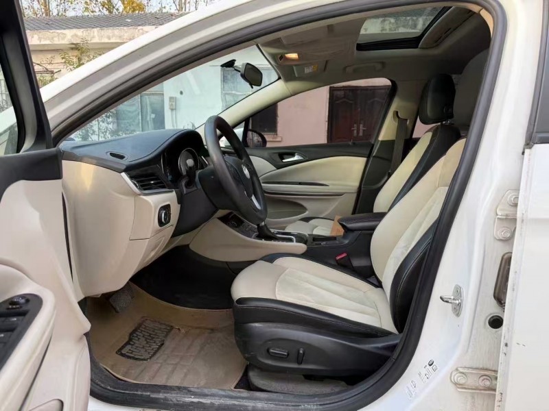 郑州17年别克威朗7