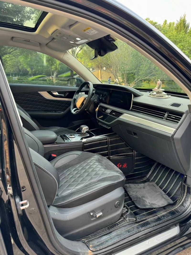 邢台20年红旗HS56