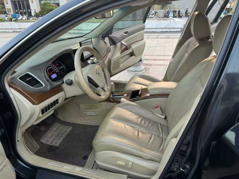 阳江11年日产天籁5