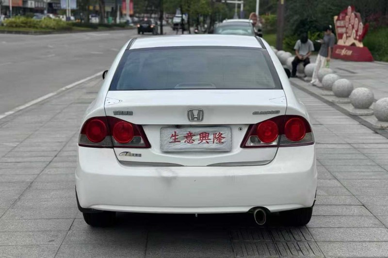 阳江13年本田思铭6