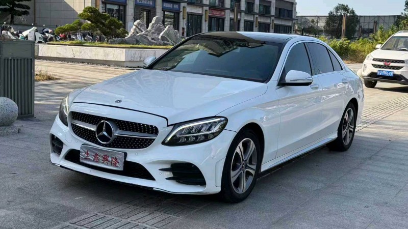 阳江20年奔驰C2