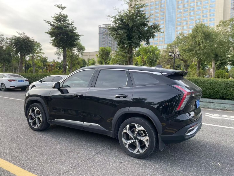 茂名22年吉利博越7