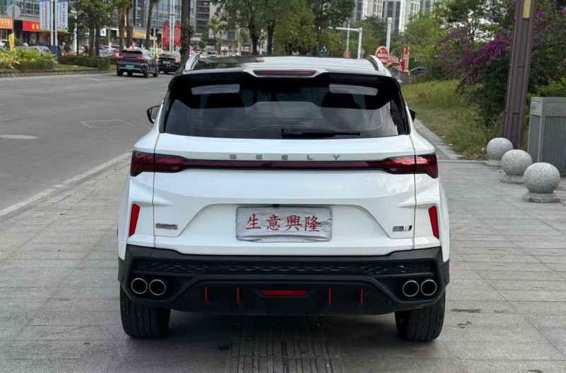 阳江23年吉利缤越8