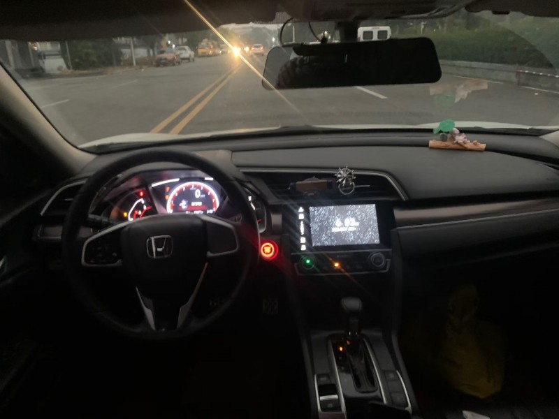 茂名20年本田思域5