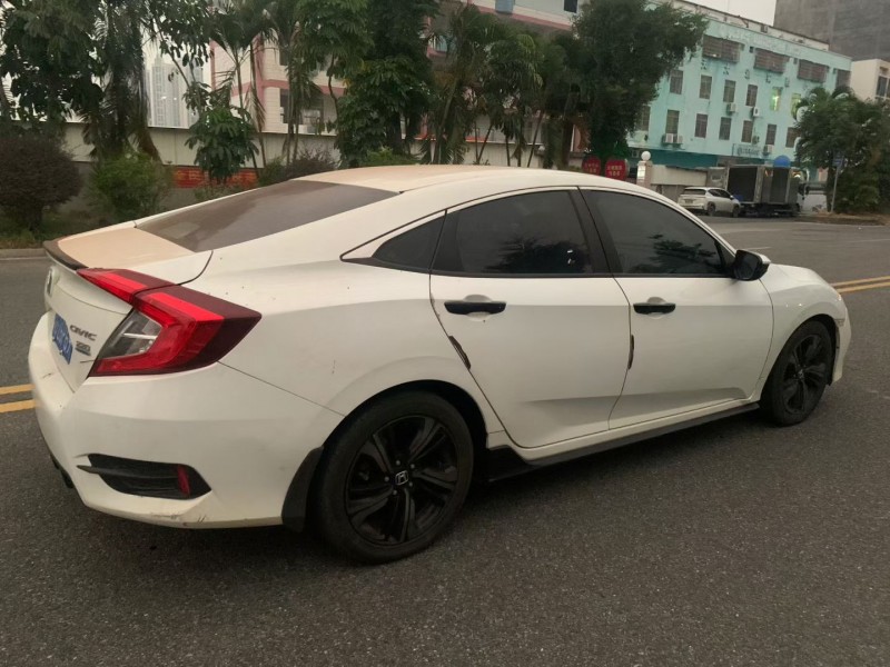 茂名20年本田思域8