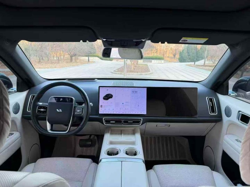 青岛24年理想L64