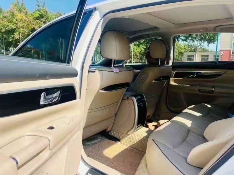 济南17年日产天籁5