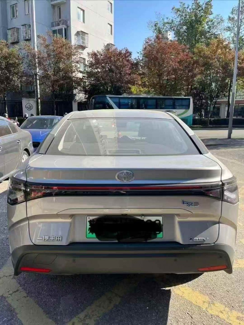 常州25年丰田BZ3Pro9