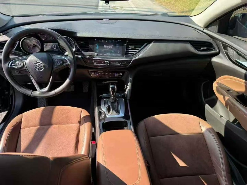 杭州19年别克君越5