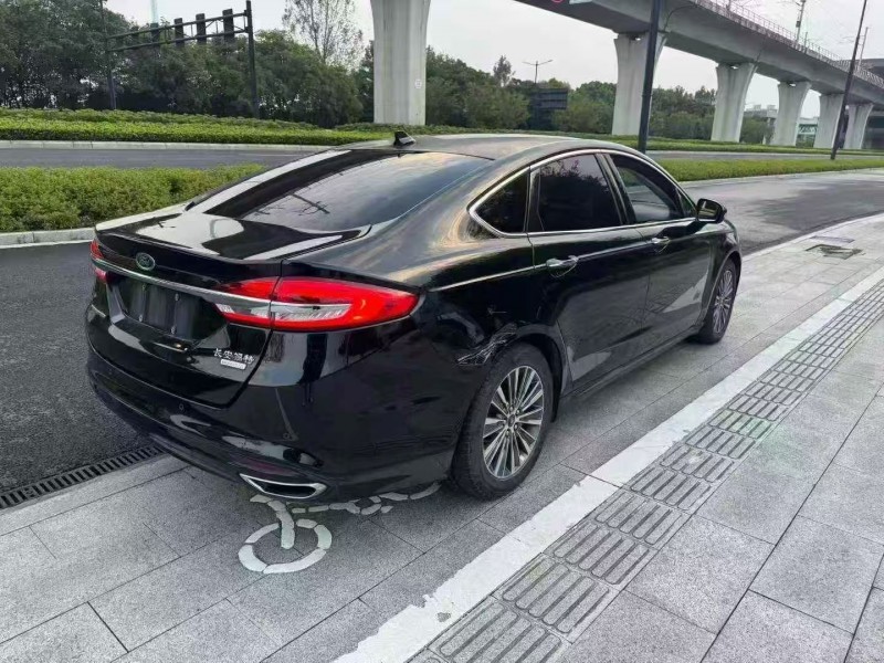 杭州17年福特蒙迪欧8