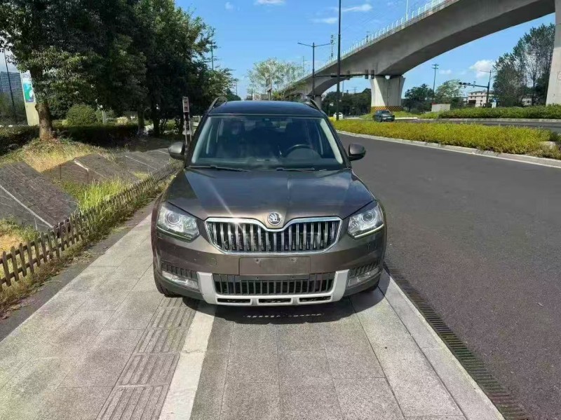 杭州16年斯柯达Yeti1