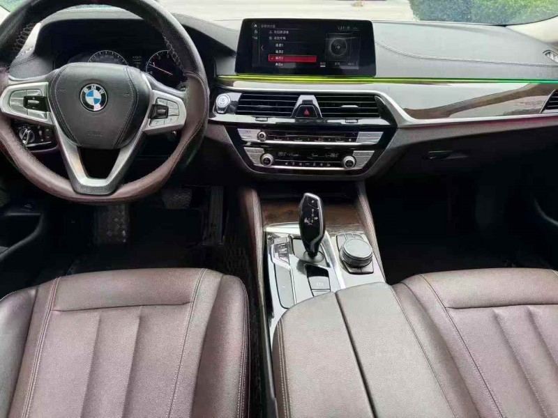 枣庄19年宝马5系5