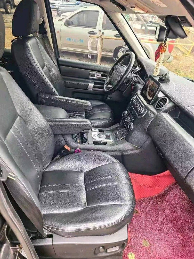 西安17年路虎发现4