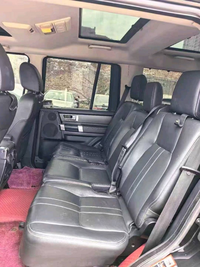 西安17年路虎发现5