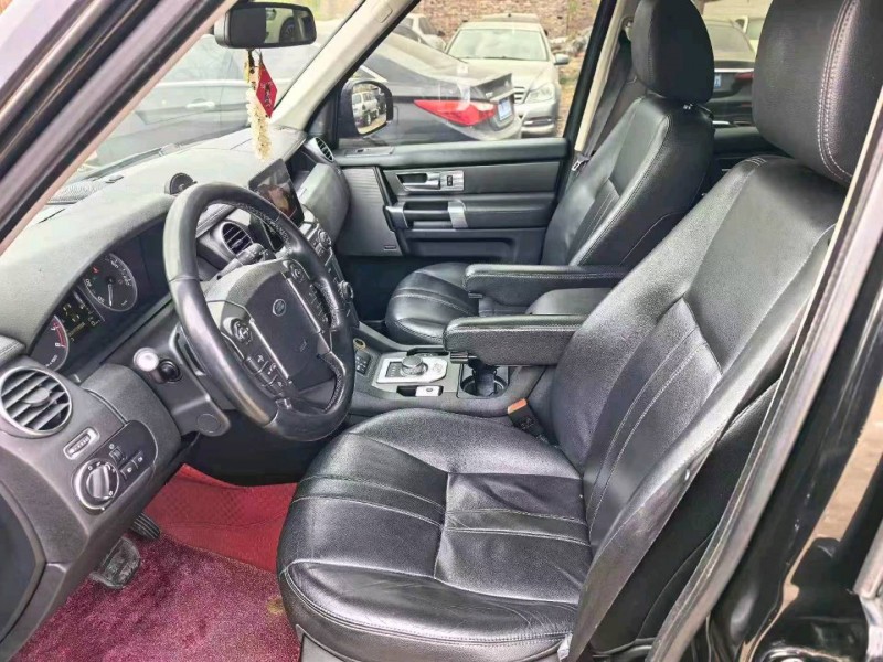 西安17年路虎发现6