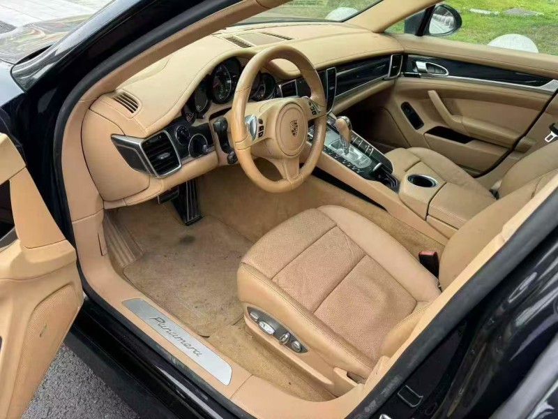 杭州13年保时捷帕拉梅拉3