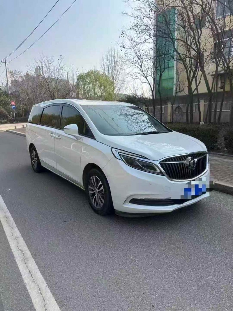 枣庄18年别克GL83