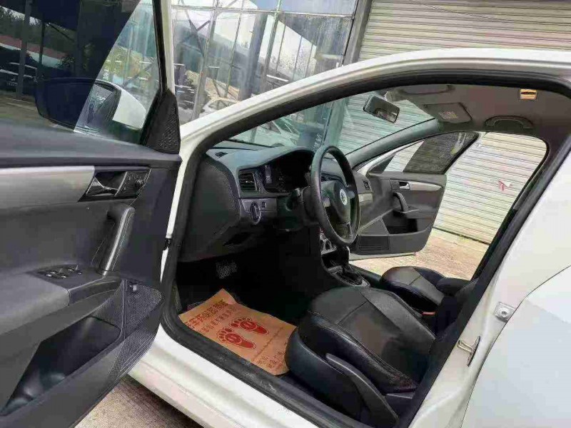 徐州18年大众朗逸4