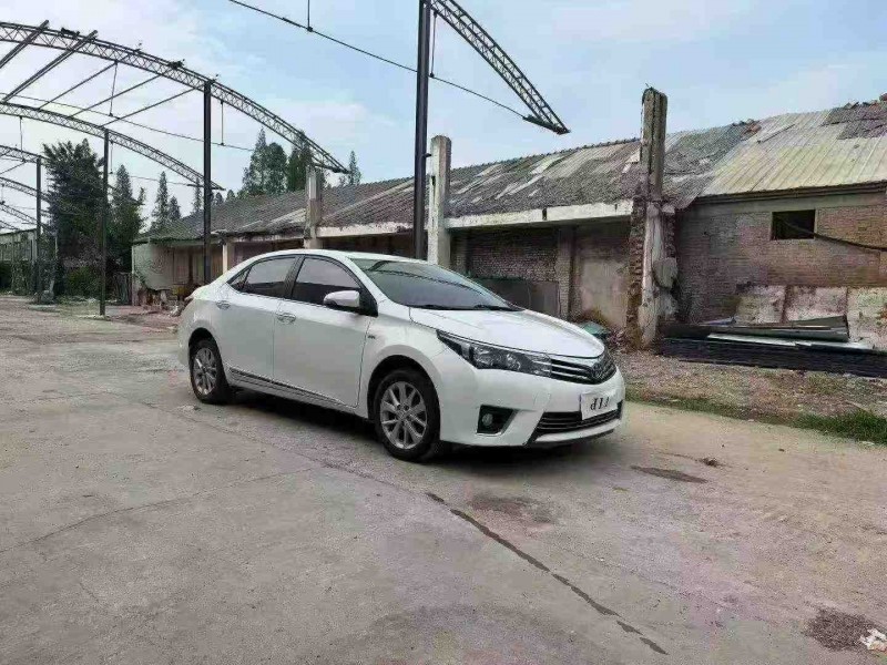 徐州16年丰田卡罗拉3