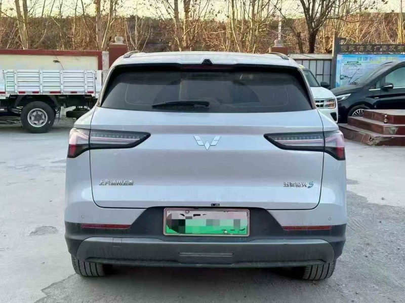 淄博25年五菱汽车星光9