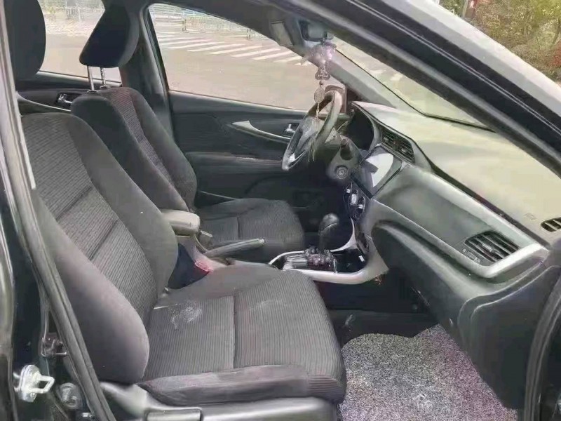 台州17年本田凌派6