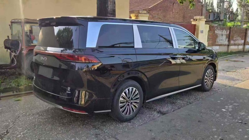 石家庄25年比亚迪夏7