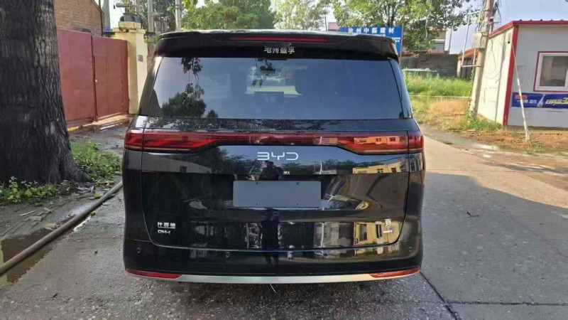 石家庄25年比亚迪夏8