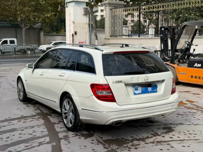 金华12年奔驰C6