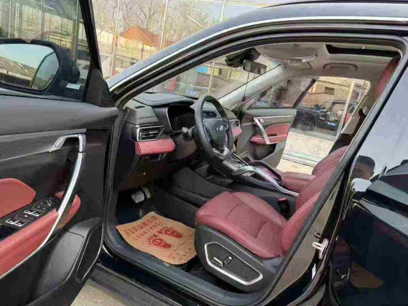 徐州23年吉利博越4