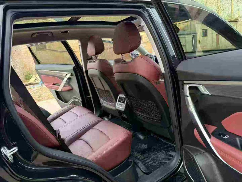 徐州23年吉利博越7