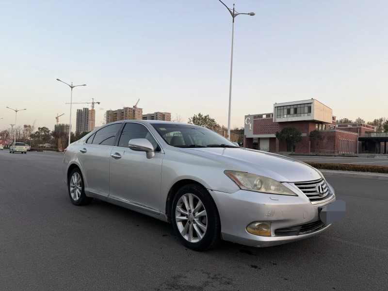 枣庄10年雷克萨斯ES2