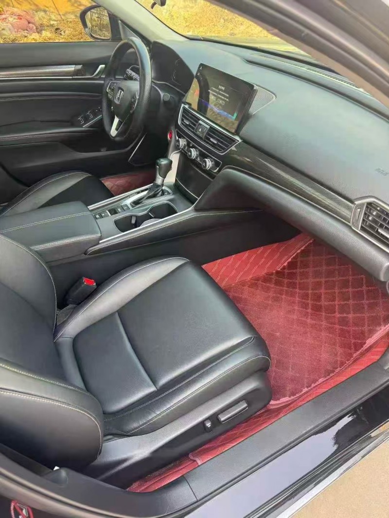 滨州23年本田雅阁4