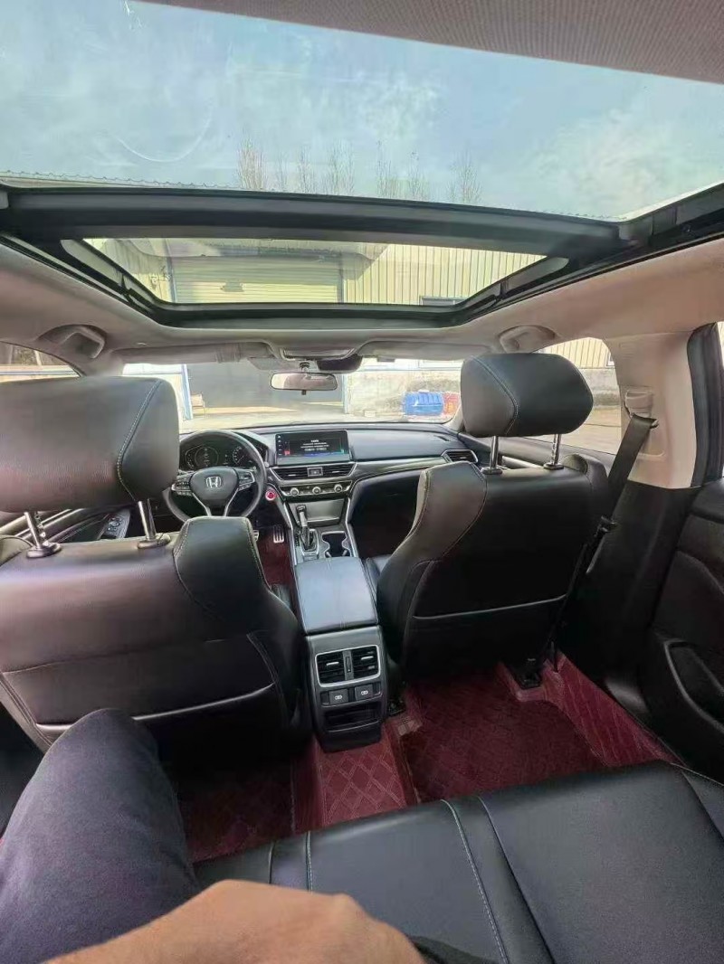 滨州23年本田雅阁7