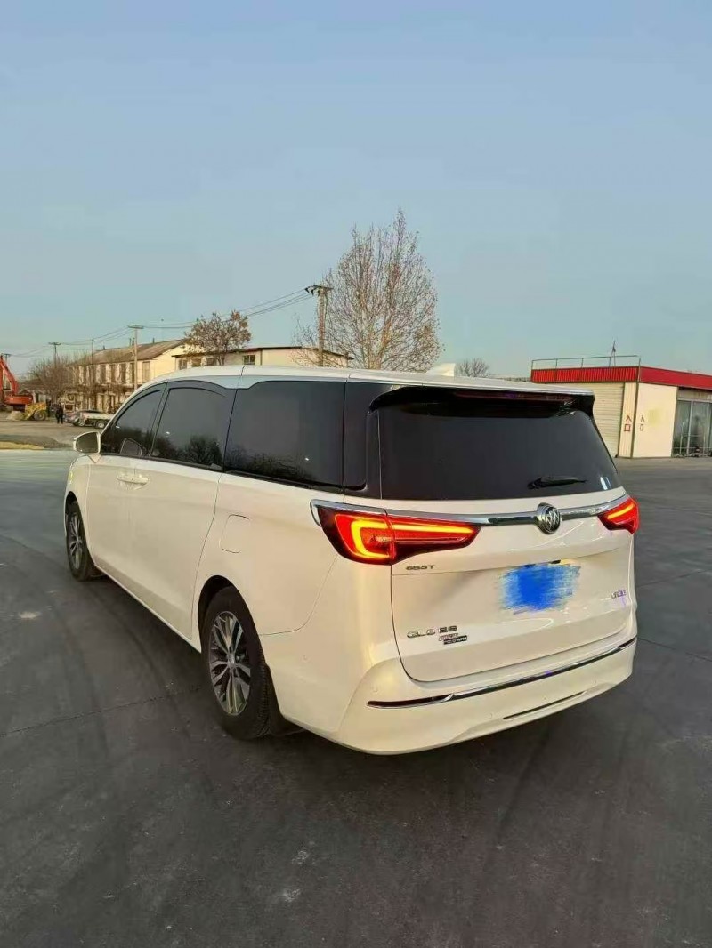 东营21年别克GL89