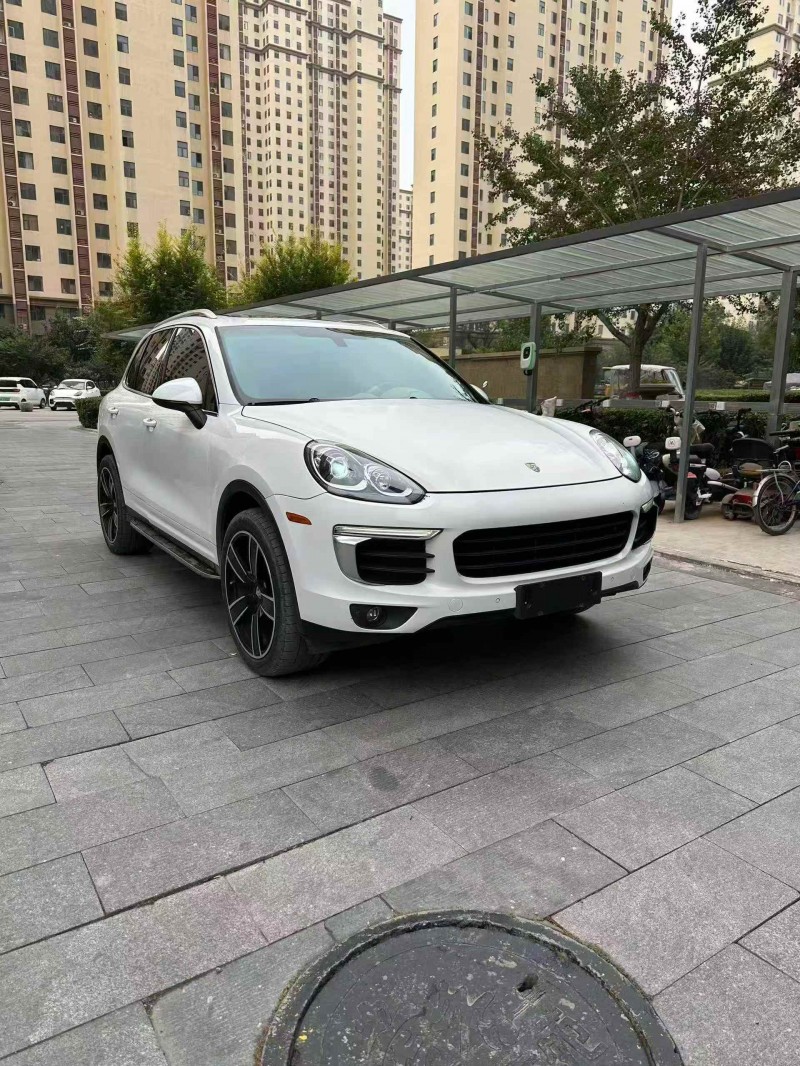邯郸15年保时捷卡宴2