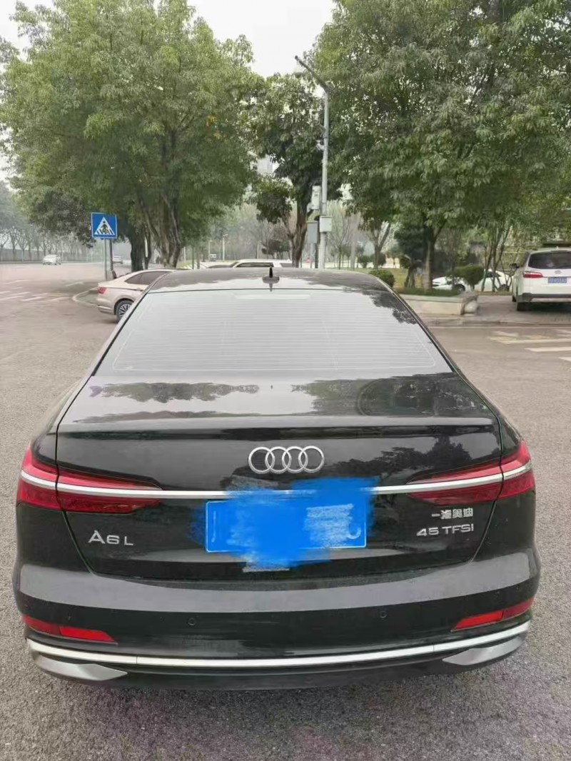 重庆25年奥迪A6L8
