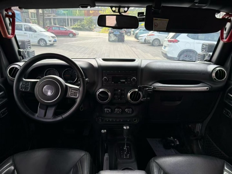 佛山19年Jeep牧马人5