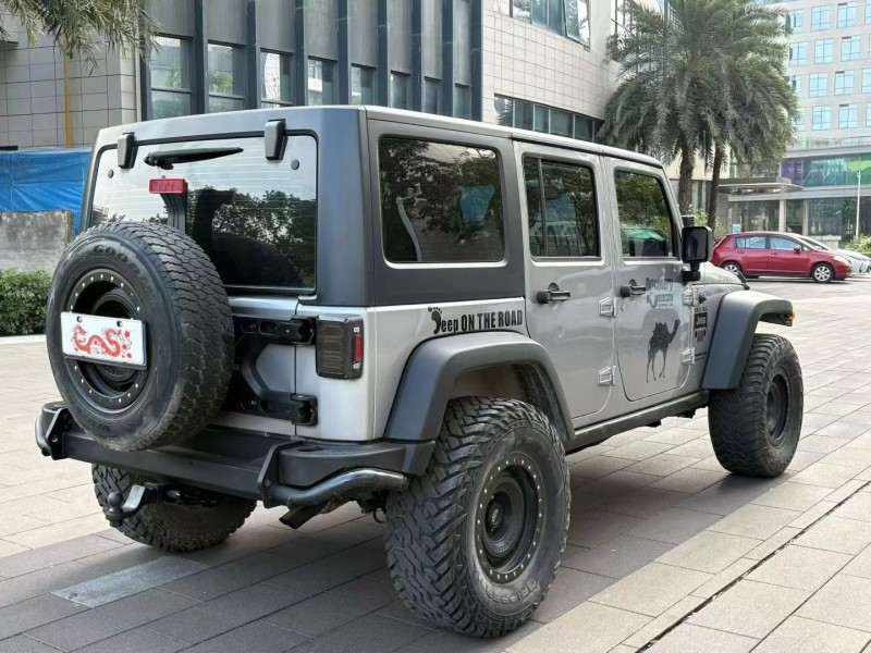 佛山19年Jeep牧马人8