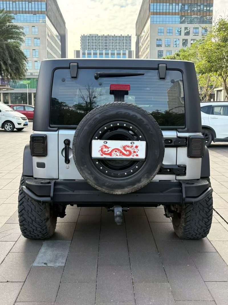 佛山19年Jeep牧马人9