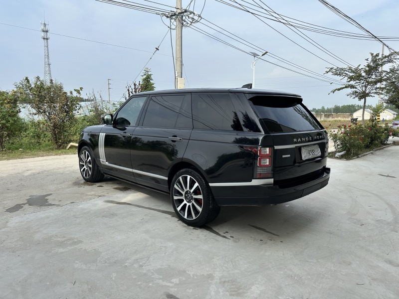 徐州18年路虎揽胜行政3