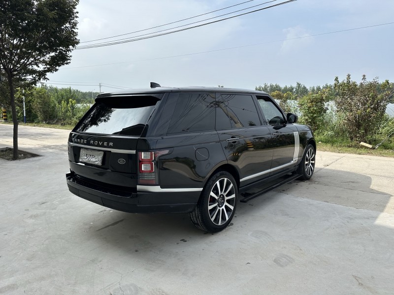 徐州18年路虎揽胜行政4