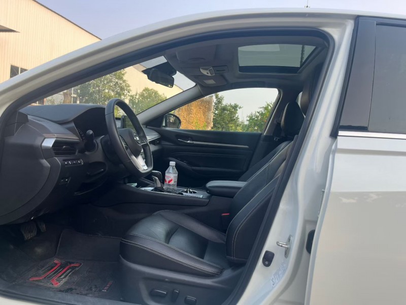 徐州22年日产天籁8