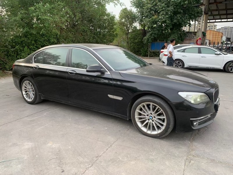 徐州15年宝马7系3